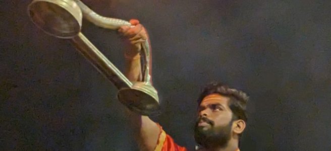 arti pooja voyage yoga en Inde